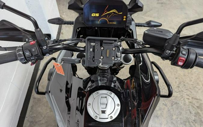 2023 BMW F 750 GS Triple Black