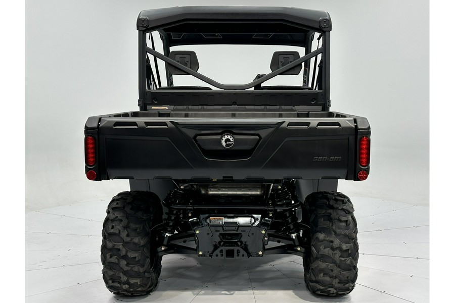 2024 Can-Am Defender XT HD9