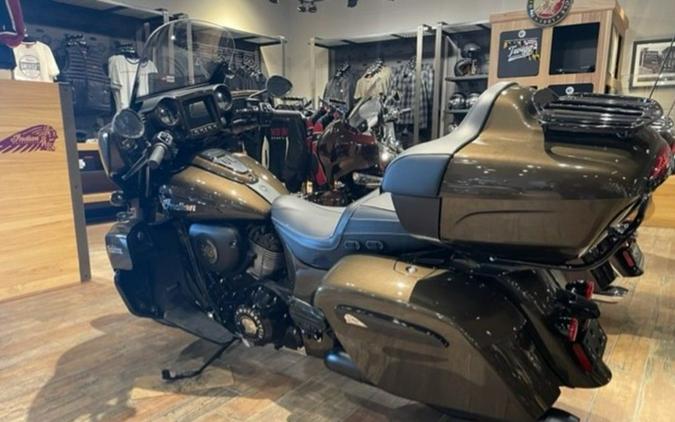 2023 Indian Motorcycle® Roadmaster® Dark Horse®