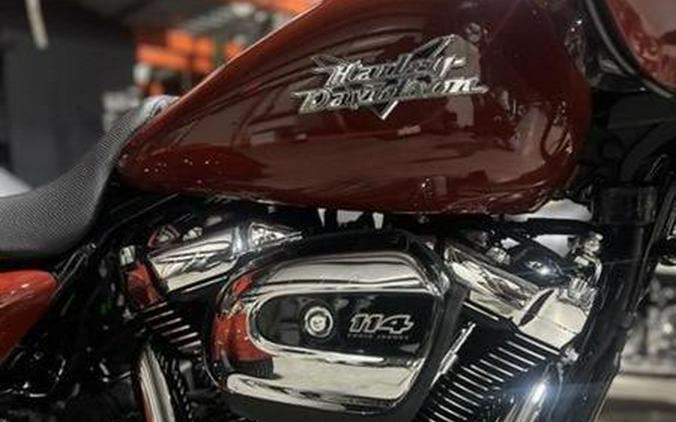 2024 Harley-Davidson® FLTRT - Road Glide® 3