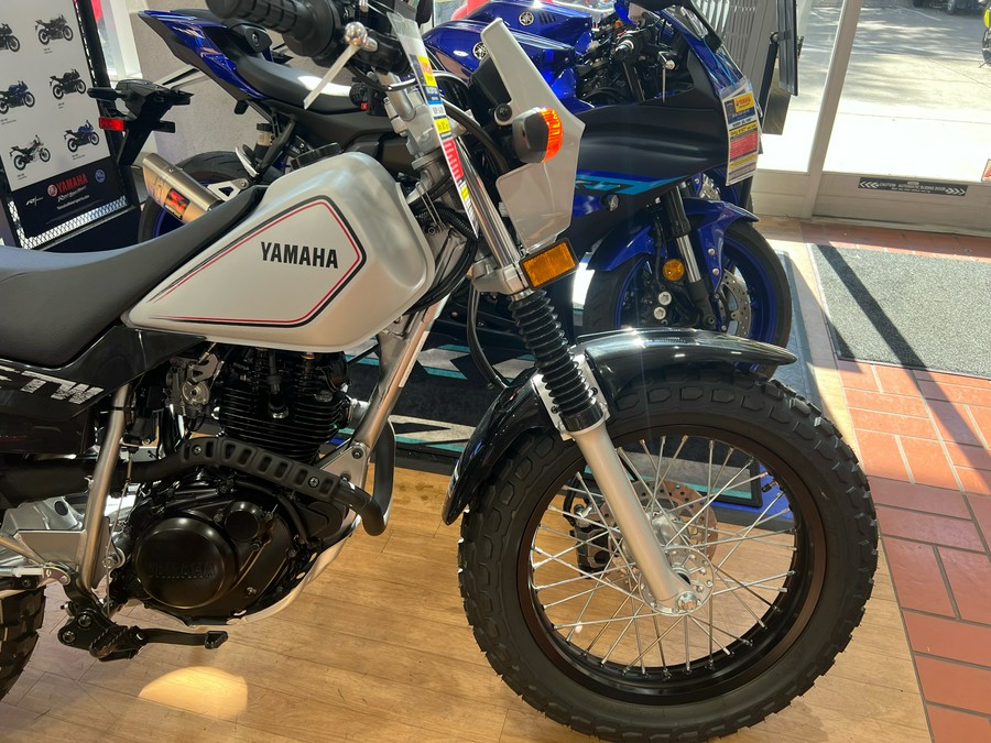 2024 Yamaha TW200