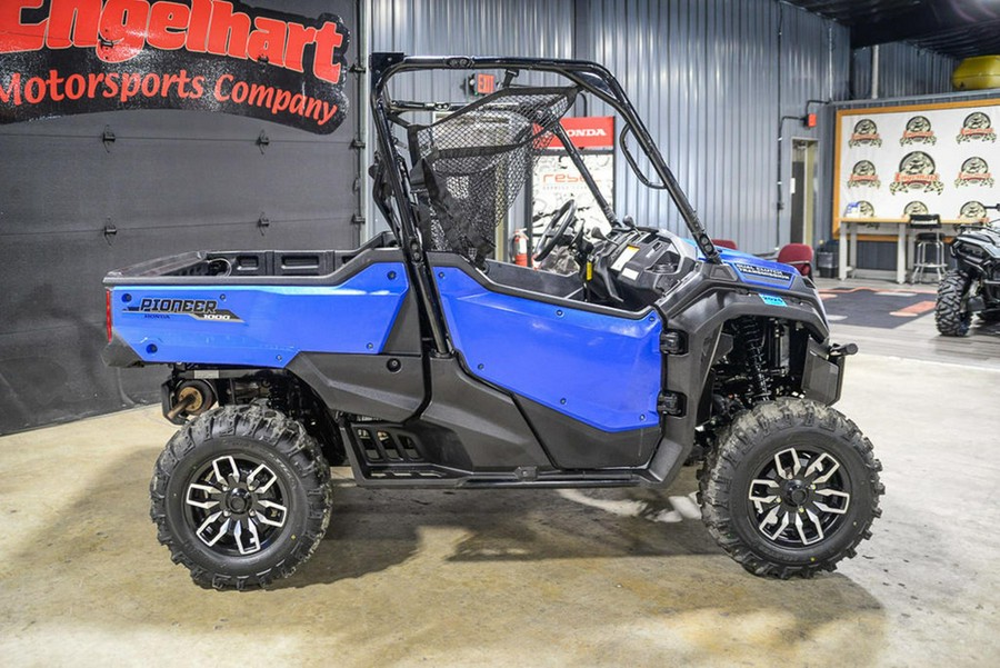2021 Honda Pioneer 1000 Deluxe