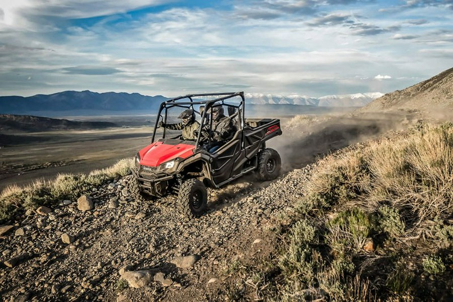 2021 Honda Pioneer 1000 Deluxe