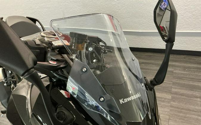 2025 Kawasaki Ninja 1100SX ABS