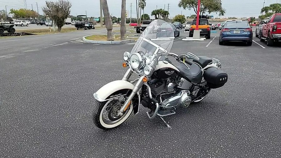 2011 Harley-Davidson Softail FLSTN - Deluxe