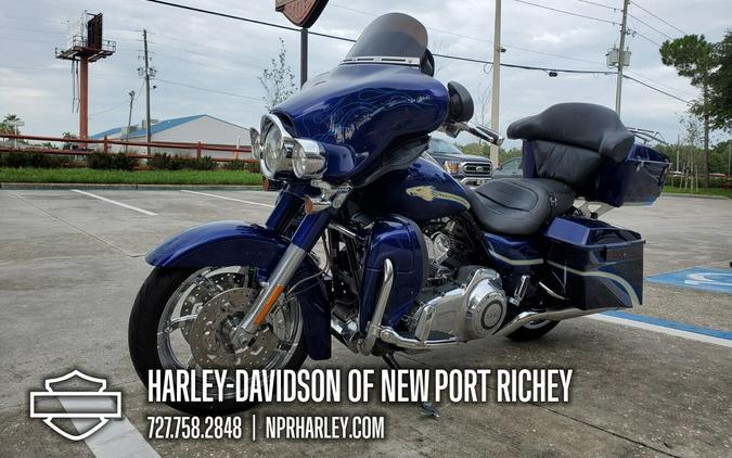 2010 CVO™ Street Glide®