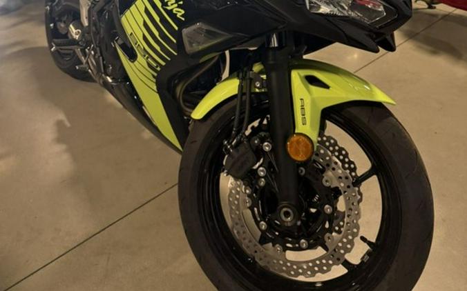 2026 Kawasaki Ninja® 650 ABS