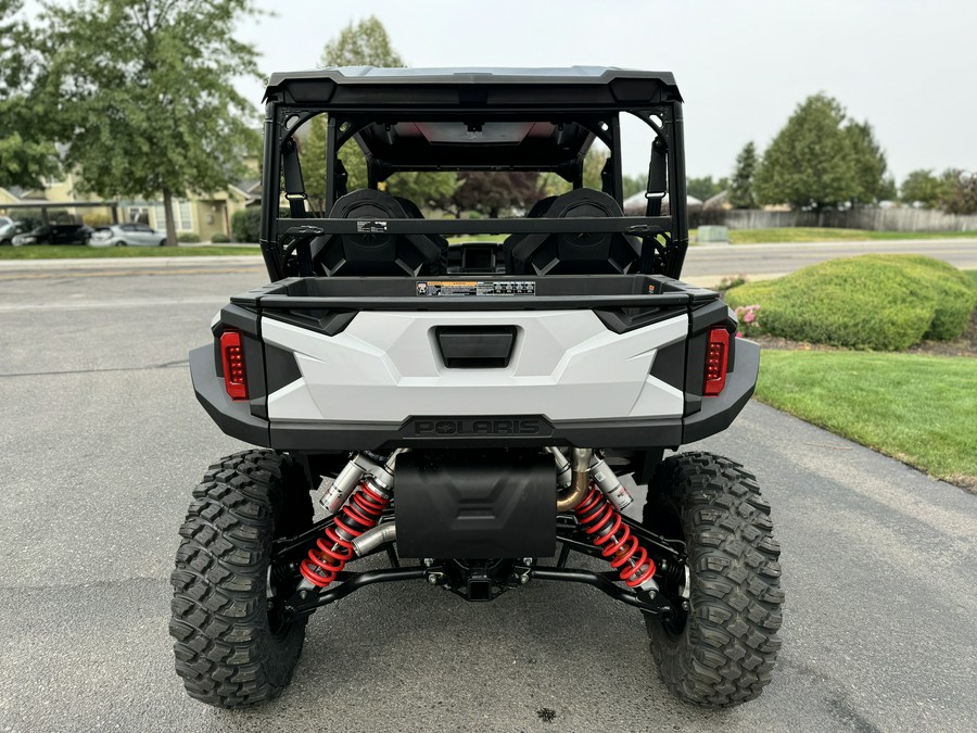 2025 Polaris Industries GENERAL XP 4 1000 SPORT