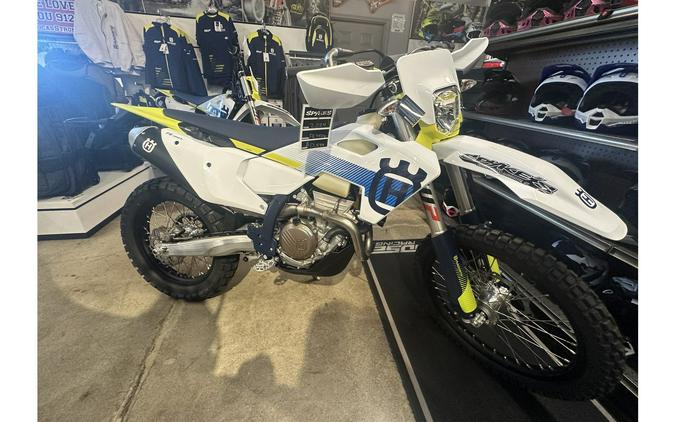 2024 Husqvarna Motorcycles FE 350S