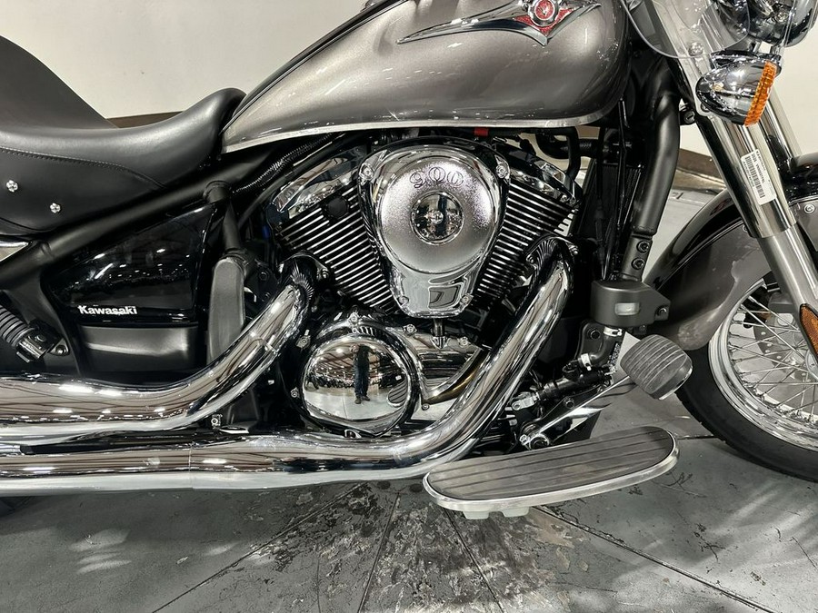 2026 Kawasaki Vulcan® 900 Classic LT