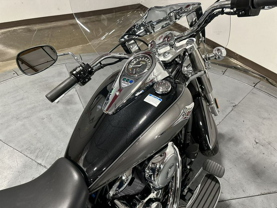 2026 Kawasaki Vulcan® 900 Classic LT