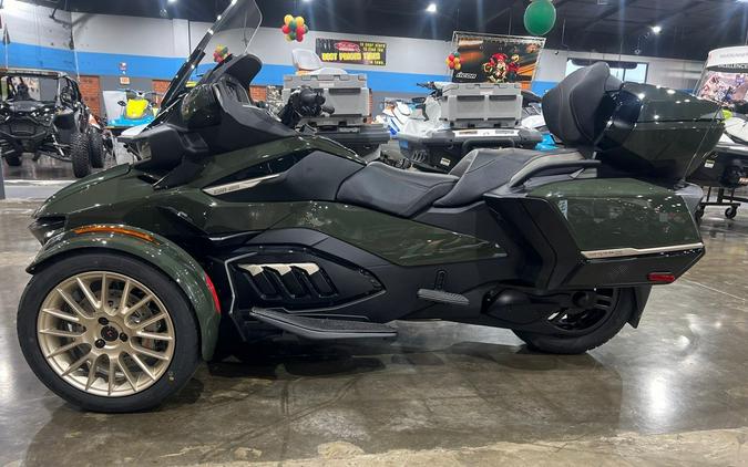 2023 Can-Am Spyder RT Review [Celebrating 2023 IFRD]