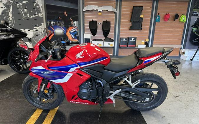 2025 Honda CBR500R