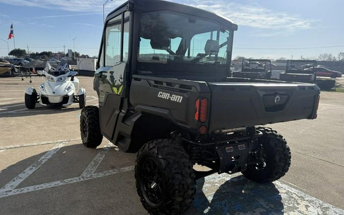 2024 Can-Am Defender DPS CAB HD9