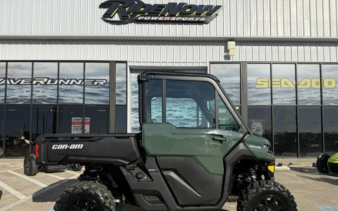 2024 Can-Am Defender DPS CAB HD9