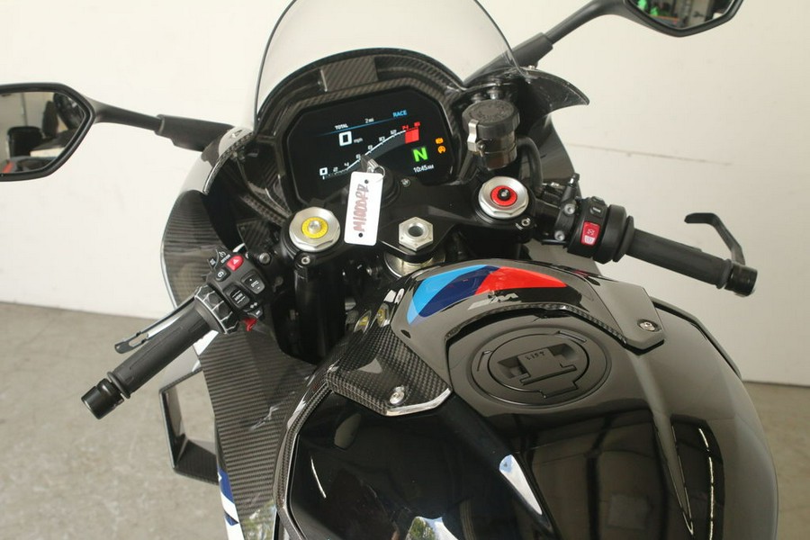 2024 BMW M 1000 RR