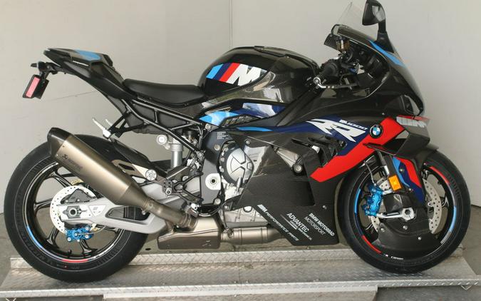 2024 BMW M 1000 RR