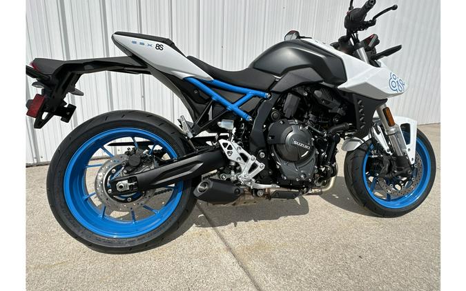 2023 Suzuki GSX-8S