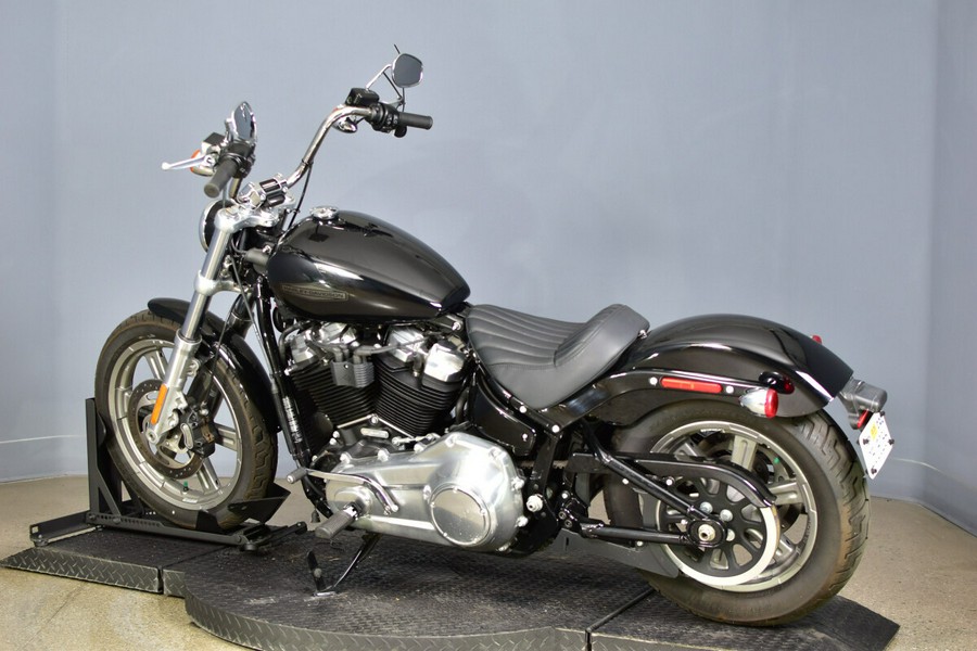 2022 Harley-Davidson Softail Standard