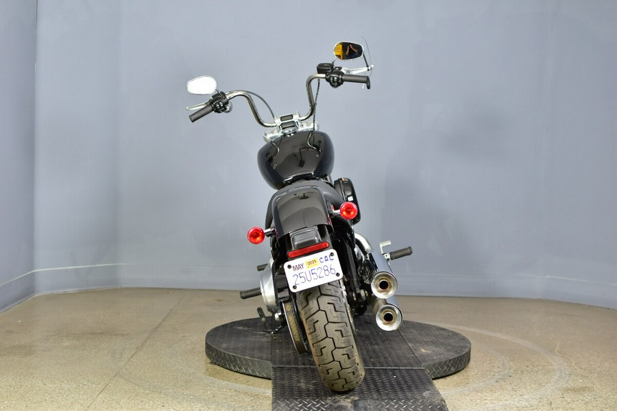 2022 Harley-Davidson Softail Standard
