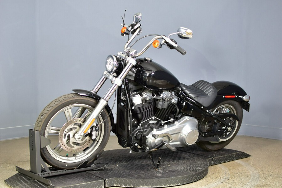 2022 Harley-Davidson Softail Standard