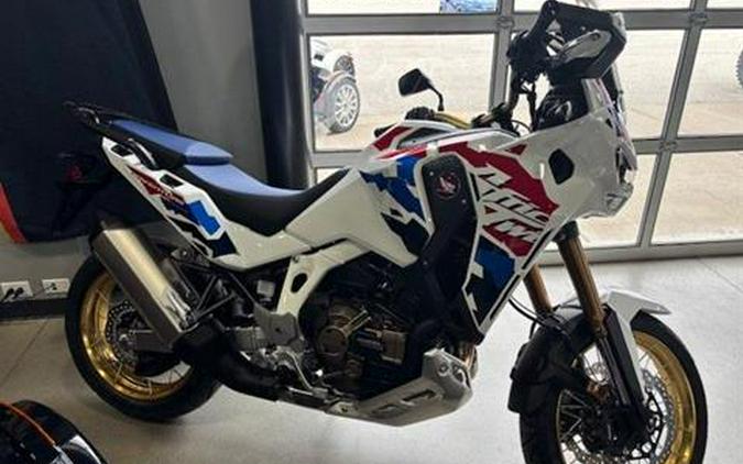 2025 Honda Africa Twin Adventure Sports ES DCT