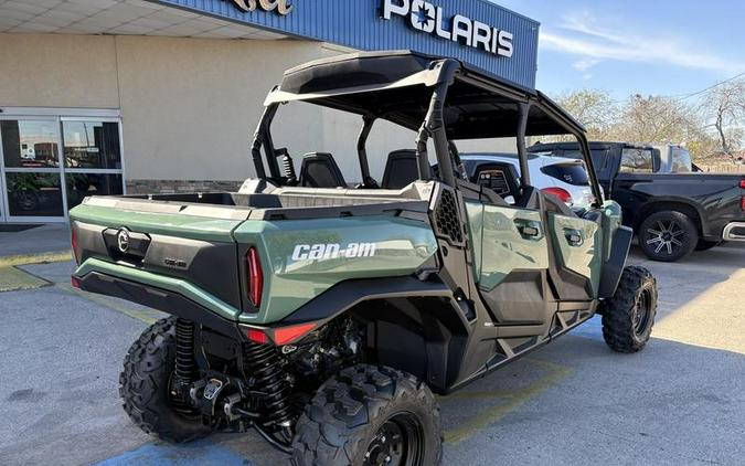 2026 Can-Am® Commander MAX DPS 700