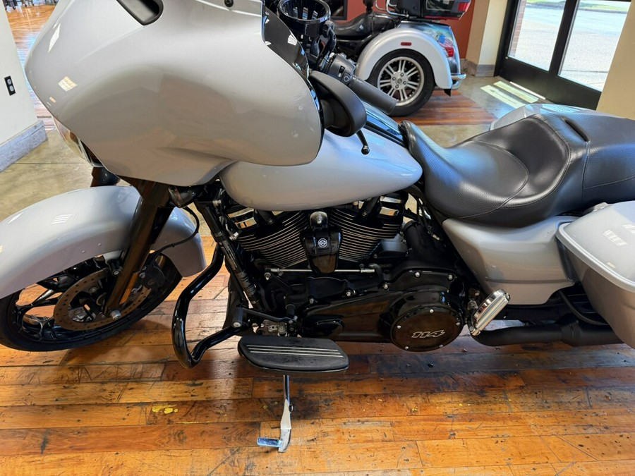 Used 2023 Harley-Davidson Street Glide Special Grand American Touring Motorcycle For Sale Near Memphis, TN