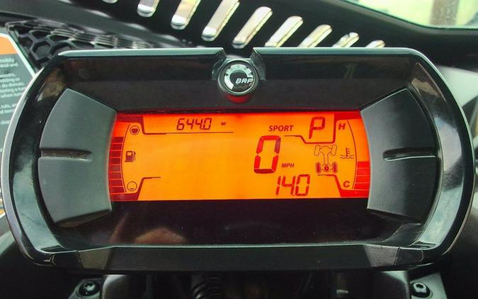 2025 Can-Am Maverick X3 MAX DS Turbo Fiery Red & Hyper Silver