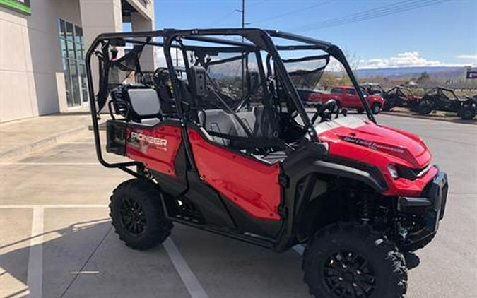 2024 Honda Pioneer 1000-5 Deluxe