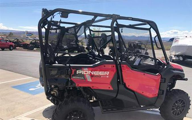 2024 Honda Pioneer 1000-5 Deluxe