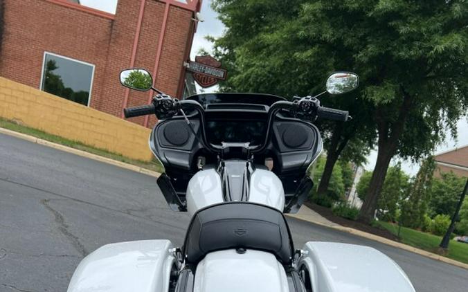 2024 FLTRX Road Glide®