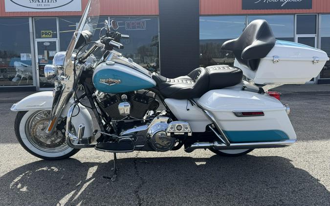 2016 Harley-Davidson Road King®