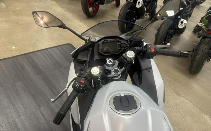 2025 Kawasaki Ninja 500 ABS