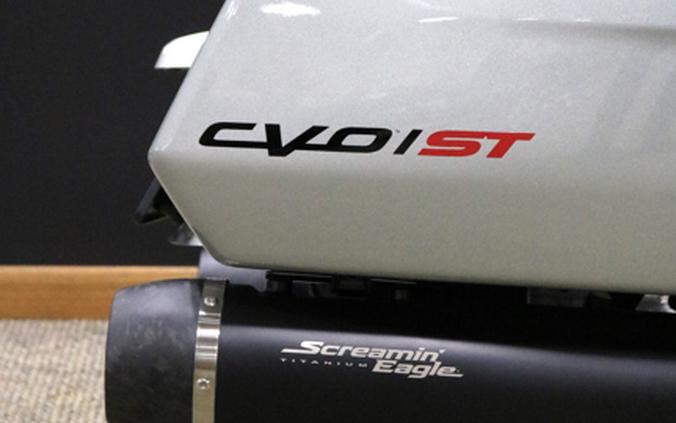 FLTRXSTSE 2025 CVO™ Road Glide™ ST