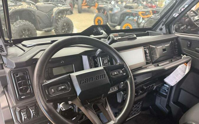 2026 Can-Am Defender MAX Limited HD11