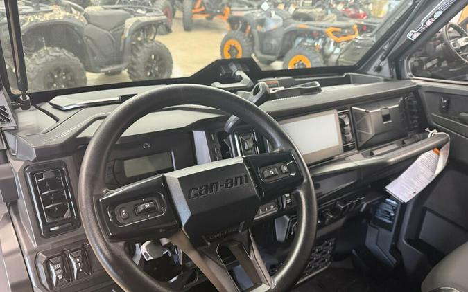 2026 Can-Am Defender MAX Limited HD11