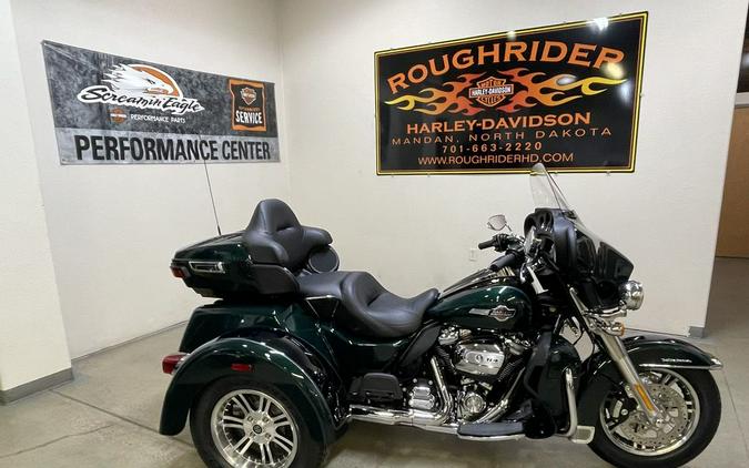 2024 Harley-Davidson® FLHTCUTG - Tri Glide® Ultra