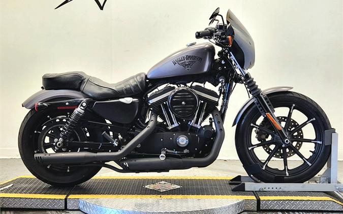 2016 Harley-Davidson Sportster Iron 883