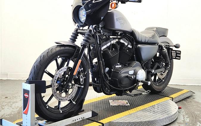 2016 Harley-Davidson Sportster Iron 883