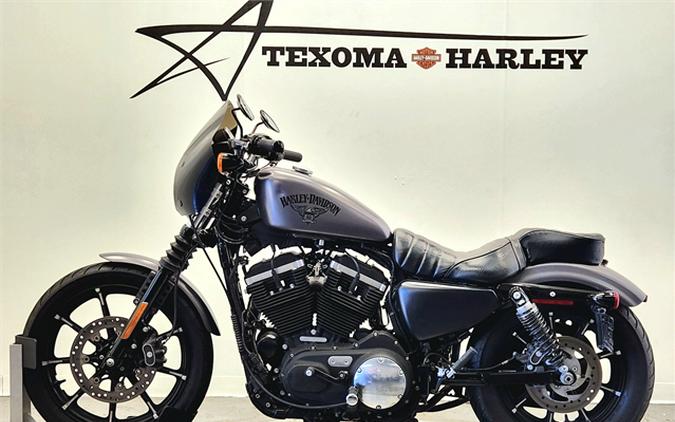 2016 Harley-Davidson Sportster Iron 883