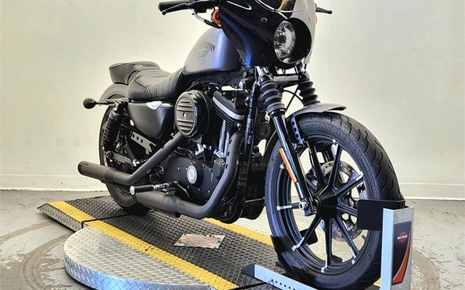 2016 Harley-Davidson Sportster Iron 883