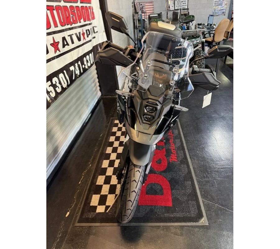 2024 Suzuki V-Strom 800