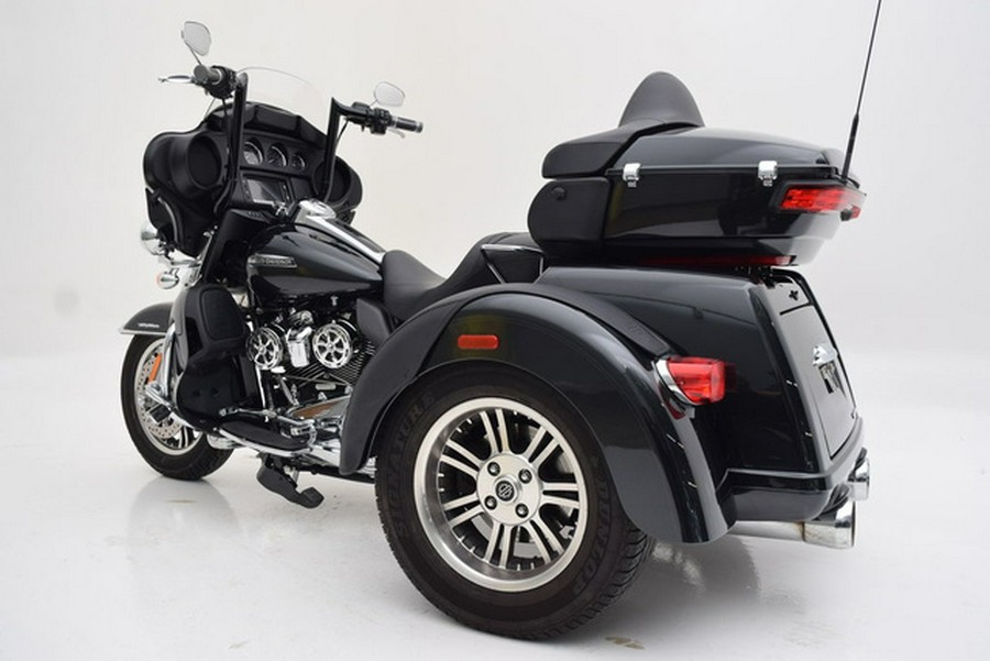 2018 Harley-Davidson Trike FLHTCUTG - Tri Glide Ultra