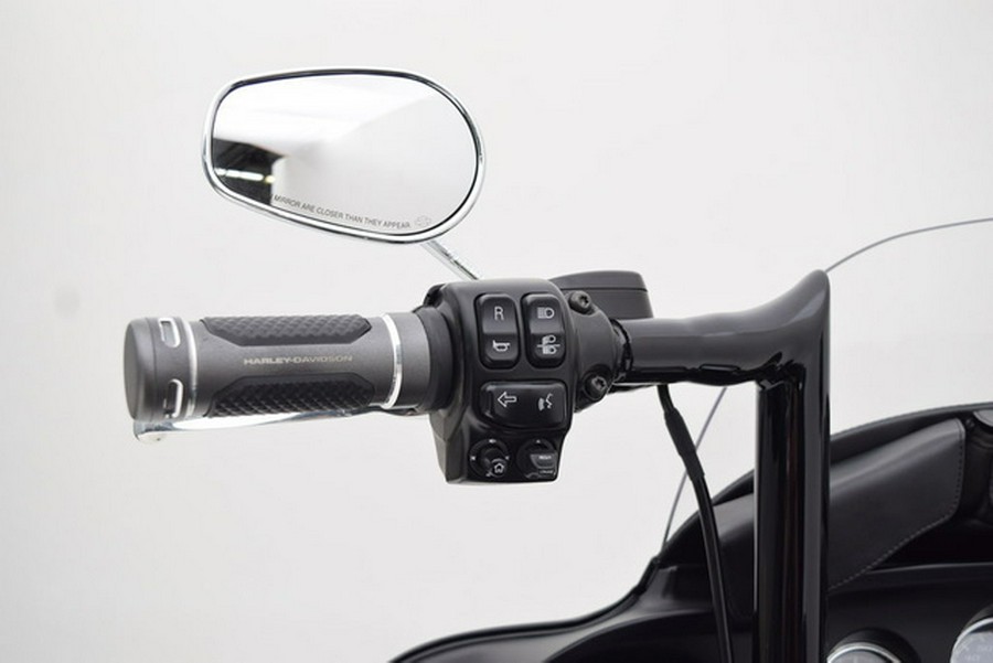 2018 Harley-Davidson Trike FLHTCUTG - Tri Glide Ultra