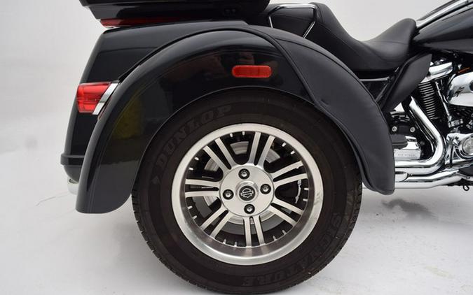2018 Harley-Davidson Trike FLHTCUTG - Tri Glide Ultra
