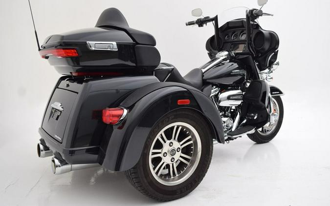 2018 Harley-Davidson Trike FLHTCUTG - Tri Glide Ultra