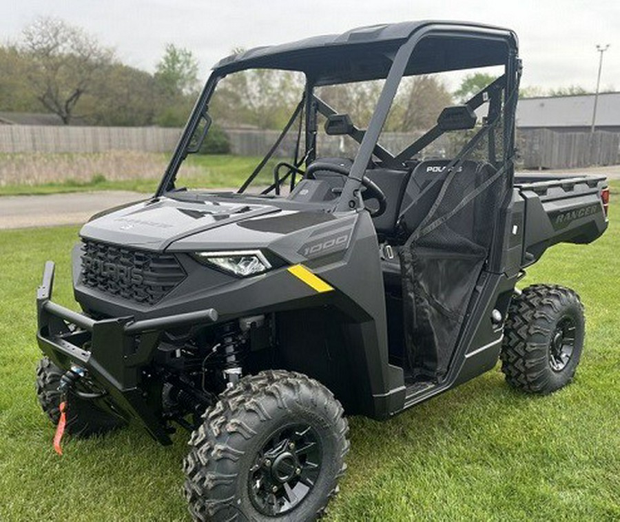 2026 Polaris Ranger 1000 Premium - Gray - 2yr Warranty! - FREE PLOW!