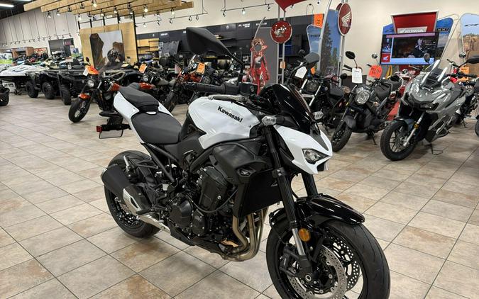 2026 Kawasaki Z900 ABS