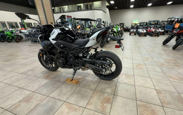 2026 Kawasaki Z900 ABS
